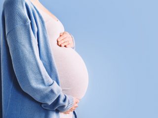 妻が妊娠しましたが、まだ子を授かる予定ではなかったため正直焦っています。給付金や、子育てのための節約ポイントを教えてください！