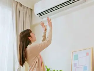 【暖房器具別】暖房効率を上げる方法とは？冬の電気代を節約しよう！