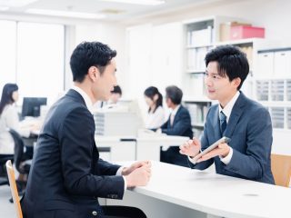 絶対に「土日」は働きたくありません。市役所で働く「地方公務員」を目指すべきですか？ 安定していてホワイトな印象ですが、実際どうなのでしょうか？