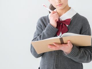 子どもが高校に入学したら最初の1年間の出費はいくらくらい必要でしょうか？