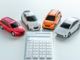 親から「マイカー購入の費用に」と、現金で「300万円」もらいました。このまま自分の口座に入金して大丈夫ですか？「税金」を支払う必要はあるでしょうか？