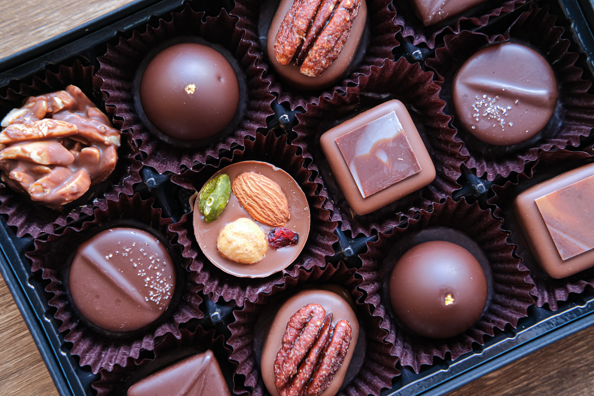 職場では令和になっても「バレンタインチョコ」を贈る習慣があります。毎年しんどいのですが、どうにか止める方向に持っていけないでしょうか…？