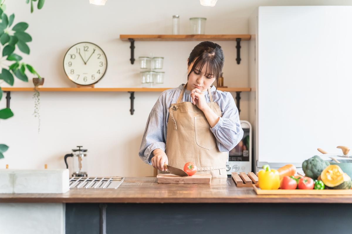 専業主婦です。夫の扶養に入っていて毎月の給与から年金保険料も引かれています。私の分の年金はいくらもらえるのでしょうか？