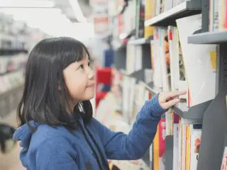 「子どもがやったことだから」では済まされない！ 本屋で1冊万引すると、店側の損失はどれくらい？