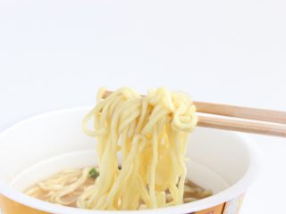 「ラーメンの残り汁」の廃棄が禁じられている職場。正直「塩分摂取量」が不安なのですが、「節約」になるためやめられません……。