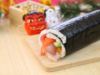 アルバイトですが「恵方巻」の販売ノルマがあります。「家族や知り合いに聞いてみて」とも言われているのですが、違法ではないのでしょうか…？