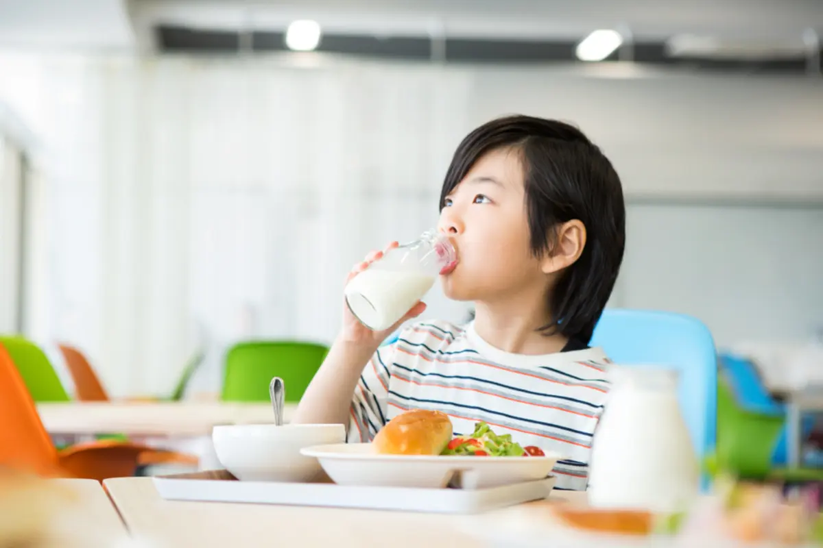 【日本の貧困の実情】「給食」が無いと子どもに十分にご飯をあげられない…「子育て世帯」が求めている支援とは？