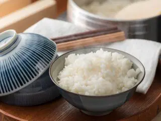 【節約家は注意】米だけ食べていると大病を患うって本当？ 一人暮らしの米代の平均も教えて！