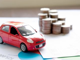 友人間で車の売買を行いたいです。友達とのやりとりだし、税金はかかりませんよね？