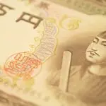 実家から聖徳太子の「1万円札」が出てきましたが、古いお金はまだ使えますか？ 7月に「新札」が出たら使えなくなることもあるのでしょうか…？
