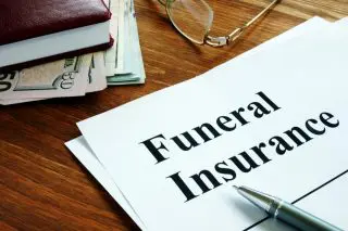 【夫婦の死亡保険金】必要な死亡保険金が1600万円と聞いて驚いています。すぐに生命保険に加入したほうがいいでしょうか？
