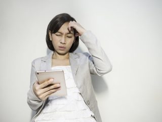 定時退社を続けていたら「ボーナス」が減額に…。やることはやっていたのに不満です。訴えることはできますか？