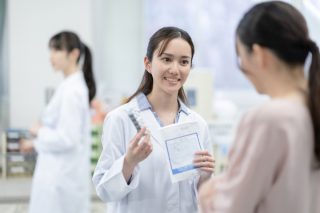 今年40歳になる薬剤師です。年収は「600万円」でここ5年間変わっていません。普通でしょうか？