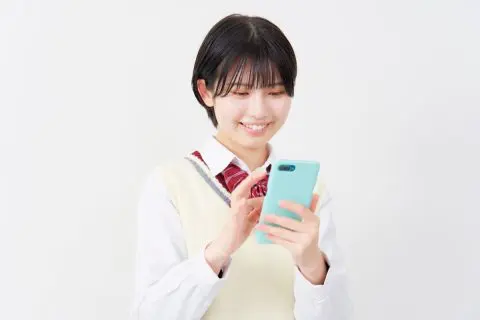 高校生の娘がフリマアプリで稼いでいる「月3万円」の収入。親が「収入として申告」しないとダメでしょうか？
