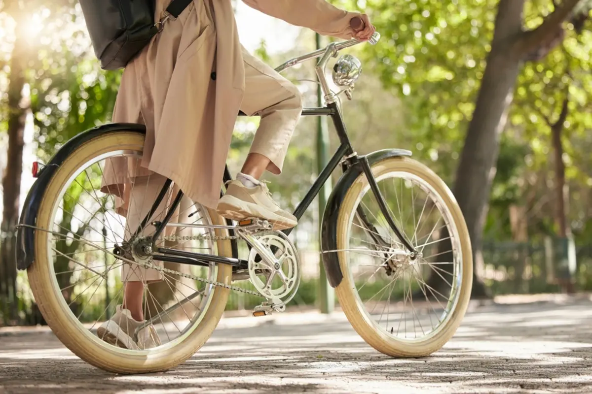 自転車でも“一時停止違反”で「懲役」や「罰金」の可能性があると聞きました。正直「たかが自転車なのに」と思ってしまうのですが、そんなに重い罪にはなりませんよね…？