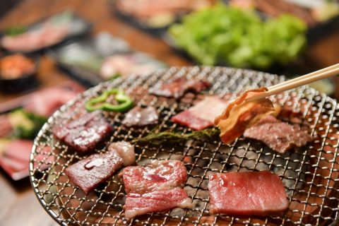 「A5ランクのお肉で自宅BBQ」VS「焼肉食べ放題」コスパがよいのはどっち？