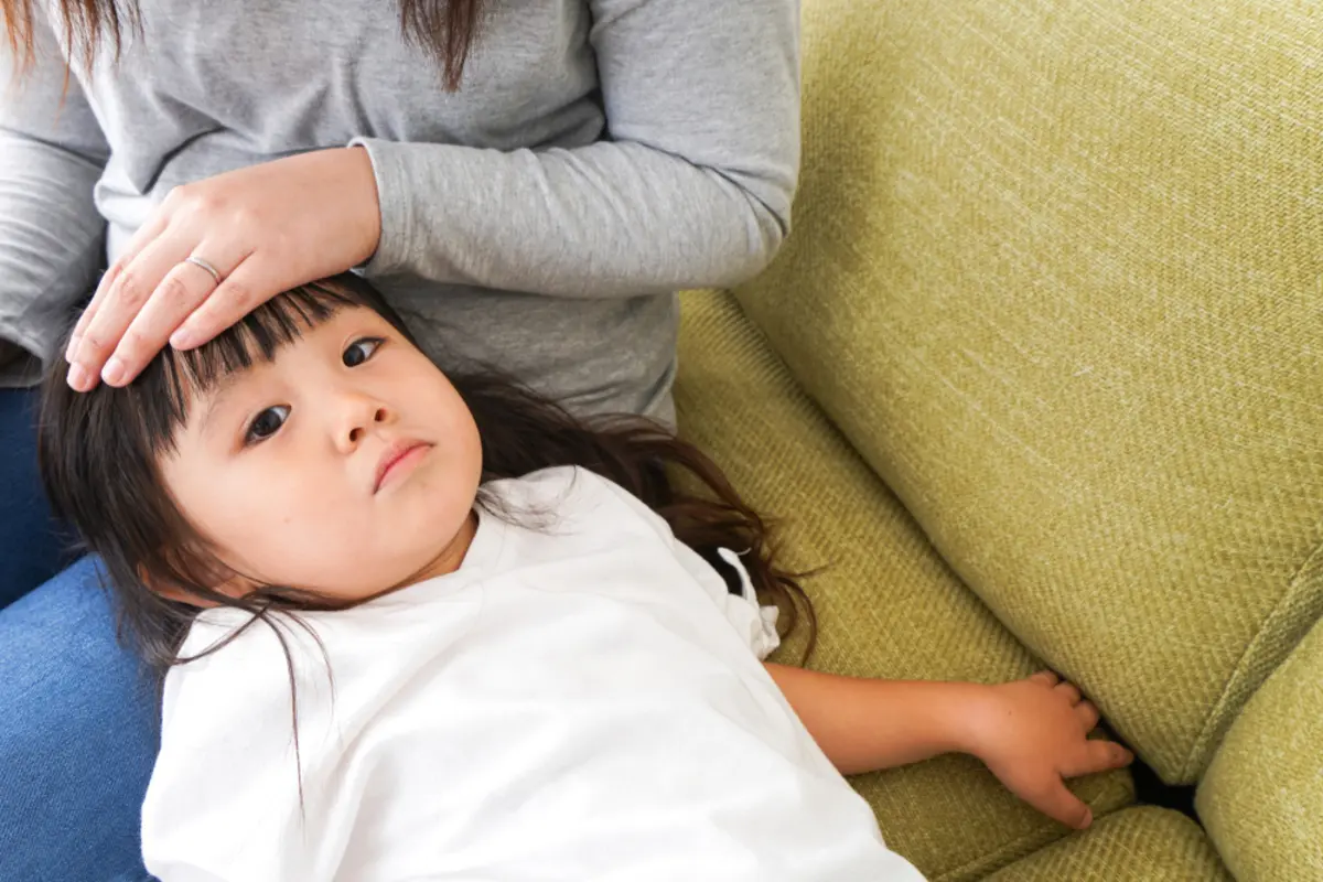 パート勤務で社会保険に加入したものの、子どもの体調不良による保育園休みで働けない。社会保険料は減らないの？