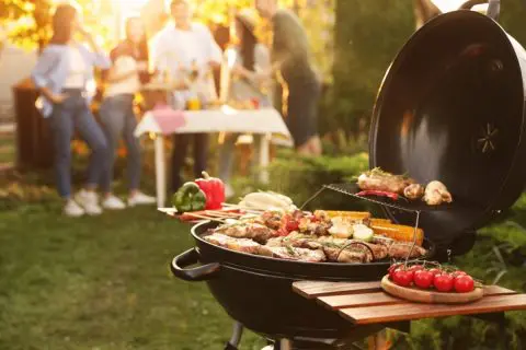 父の日に「焼き肉店」でご馳走したかったのに「BBQがいい」と言う父。気を使ってくれているだけ…？