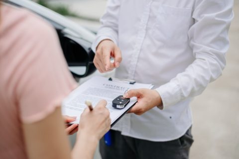 購入した中古車が冠水車と判明！ 販売店からの説明が一切なかったら返金はしてもらえる？