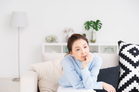 25歳の息子は将来を気にしておらず「貯金ゼロ」。20代では普通なのでしょうか？結婚や出産費用のために今からでも貯金してほしいです…