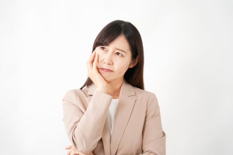 来月から新しい会社に勤務します。住居手当は5万円。収まらない分は自費負担になるのでしょうか？