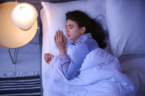 梅雨明け後は猛暑の予想！快適な眠りを実現する冷感寝具のススメ