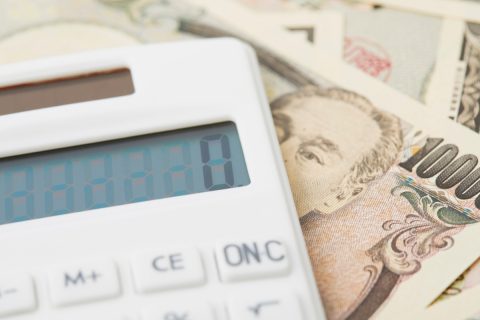 「年収1000万円」は本当に高年収ですか？ わが家は「年収500万円×2」の共働きなのですが、子どもがいて余裕はありません。もう少し“裕福な暮らし”ができると思っていました…