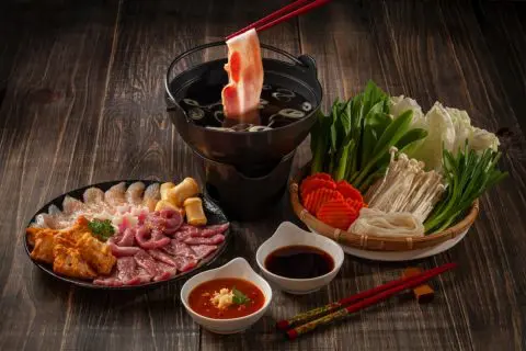 しゃぶしゃぶの食べ放題！肉ばかり食べた場合に「元をとれる量」ってどのくらい？