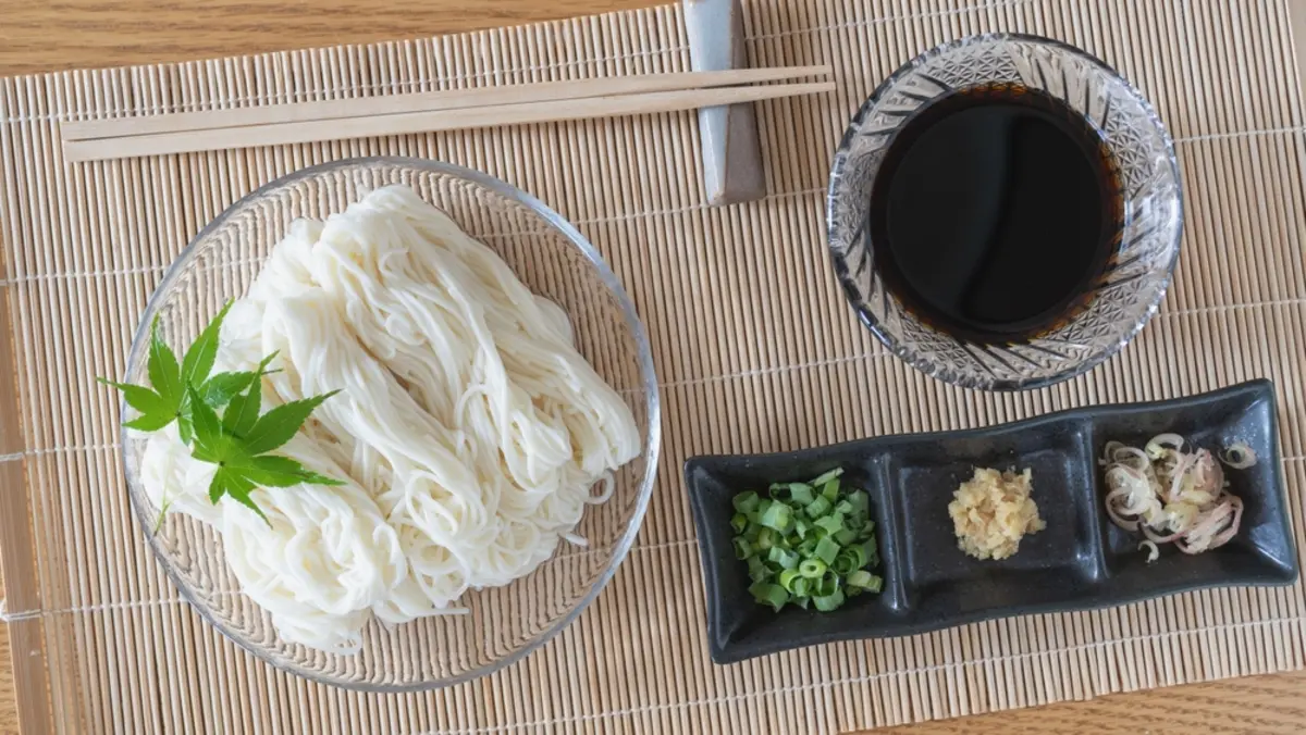 暑すぎて子どもが「そうめん」ばかり食べたがります。安いし簡単に作れるので親としては助かるのですが、栄養が偏りそうで心配です…