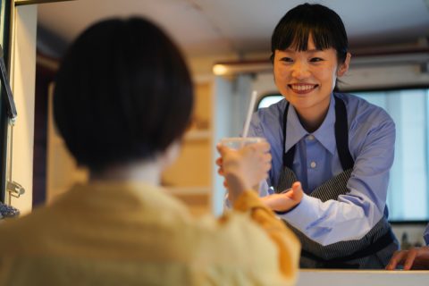 推し活をしながら「キッチンカー」で全国を回っている人がいると聞いて、やってみたくなりました。どれくらい初期費用がかかりますか？