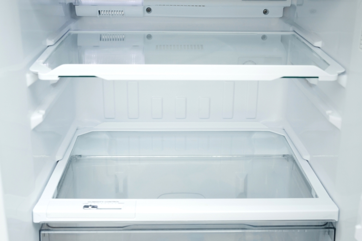 回収無料☆ほぼ新品の最新冷蔵庫をブッダから買う COMFEE'大容量の冷蔵庫が、すべてが15%オフ！！すっきり収まる