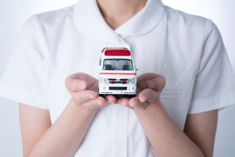 救急車1回の出動に、どれだけのお金がかかっているの？ また、どのような場合に呼べばよいのでしょうか？