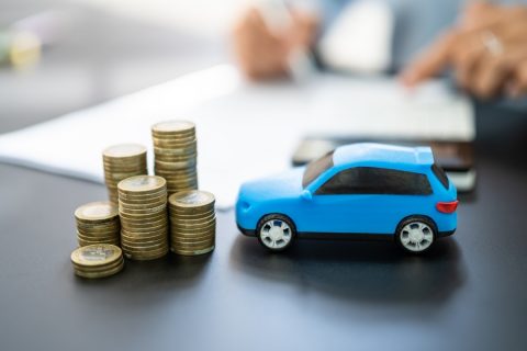 車の購入費「300万円」を祖父に立て替えてもらいましたが「返済はいつでもいい」といわれています。返すつもりなので「贈与」ではないですよね？