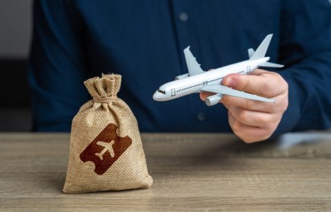 「航空会社のマイル」とは？ どのようなものと交換できて、有効期限はどのくらいあるの？