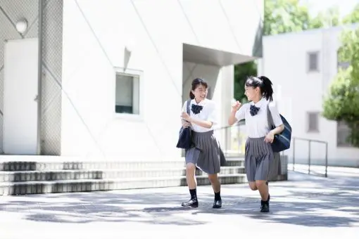 児童手当が拡充！ でもわが家のケースはどうなる？ 高校生と中学生の子どもがいる家庭がもらえる支給額