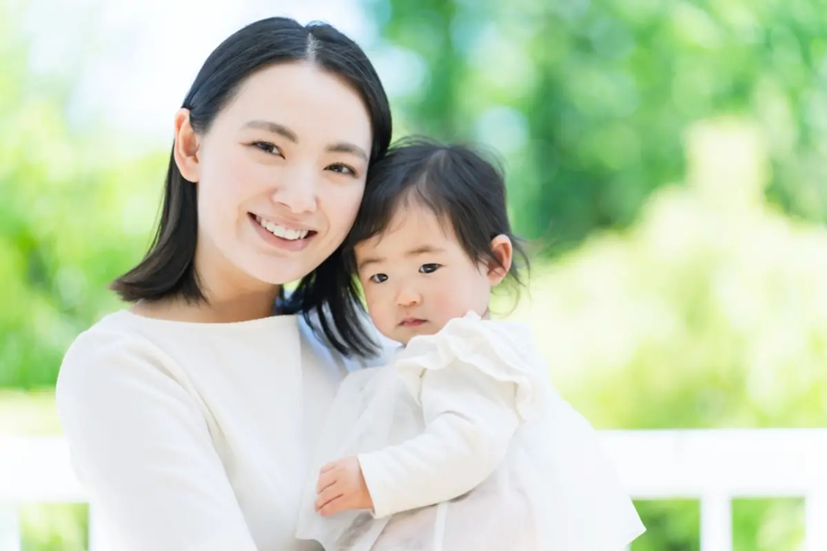 東京都では第一子の保育料が無償化？ 戸惑う隣接する他県の子育て世帯