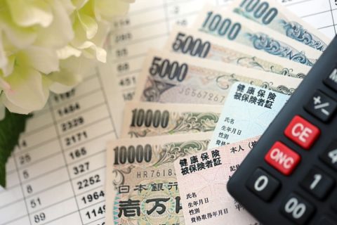 12月以降は「健康保険証」が発行されなくなると聞きました。まだ「マイナンバーカード」を持っていないのですが、「マイナ保険証」がないと病院にかかれなくなりますか…？