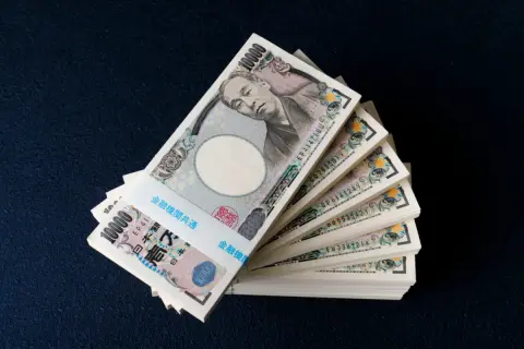 満期保険金を受け取りました。このまま確定申告しないとどうなりますか？