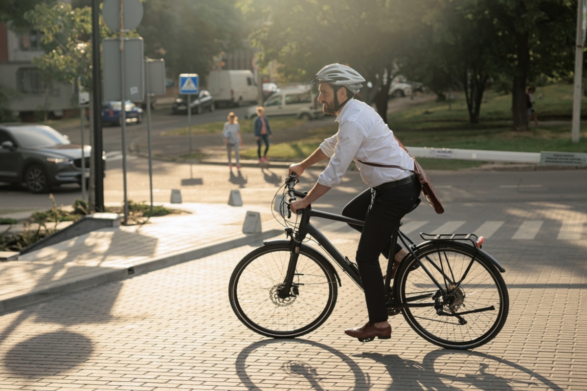 副業のフードデリバリーで使っている自転車を買い替える予定です。この自転車代は確定申告の際に「経費」として計上できますか？