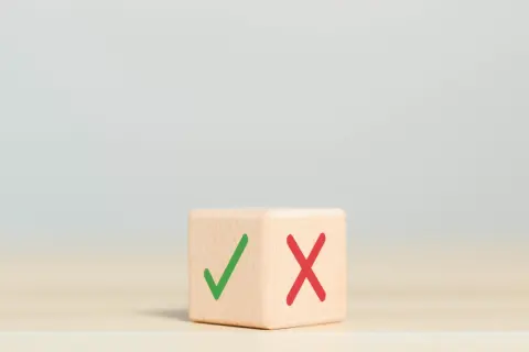 母が亡くなり、そのまま3ヶ月間「年金」が振り込まれていました。今から「受給停止」手続きをすれば問題ないですか？