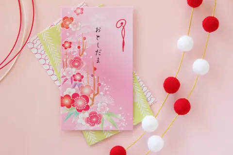 高校生の姪っ子に「3000円のお年玉」をあげたら「少ない！」と言われました…一般的にはいくらくらいあげるのでしょうか？