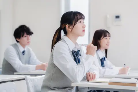 姪っ子が4月から「高校生」になります。入学祝い「1万円」を渡したいのですが、この金額は妥当でしょうか？