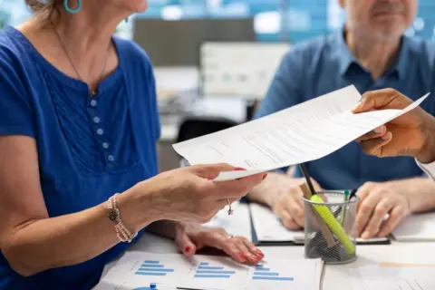 老後破綻の記事を読み「自分は大丈夫か？」と心配になりました。定年まで残り3年、老後の備えとしてできることはありますか？