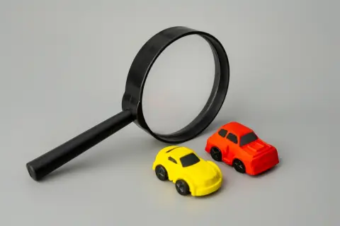 「軽自動車」か「普通車」にするか迷っています。毎月のガソリン代・自動車税・車検費用の差はどれくらいでしょうか？