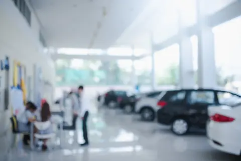 病院が近くにない山間部で活躍する「メディカルムーバー」って一体何？ 車内設備や導入費用を解説