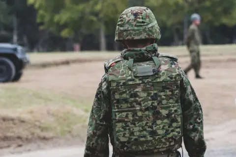 自衛隊員の年収はいくら？ 階級ごとの差はどのくらい？