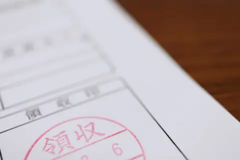 母に「病院でもらった領収書を出して」と言われました。医療費控除に使うらしいですが、総額2万円でも出す意味はありますか？