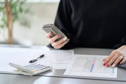 毎月の売り上げは安定してないけど、「経費は多め」。こんな場合でも「確定申告」すれば「節税」できる？