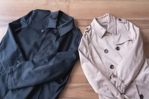 「コート」や「制服」は自宅の洗濯機で洗っています。普通はクリーニングに出すものなのでしょうか？