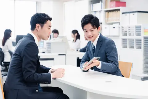 旦那さんが「国家公務員」のママ友がどうしても“裕福”に見えてしまいます…給与はどのくらいなのでしょうか？